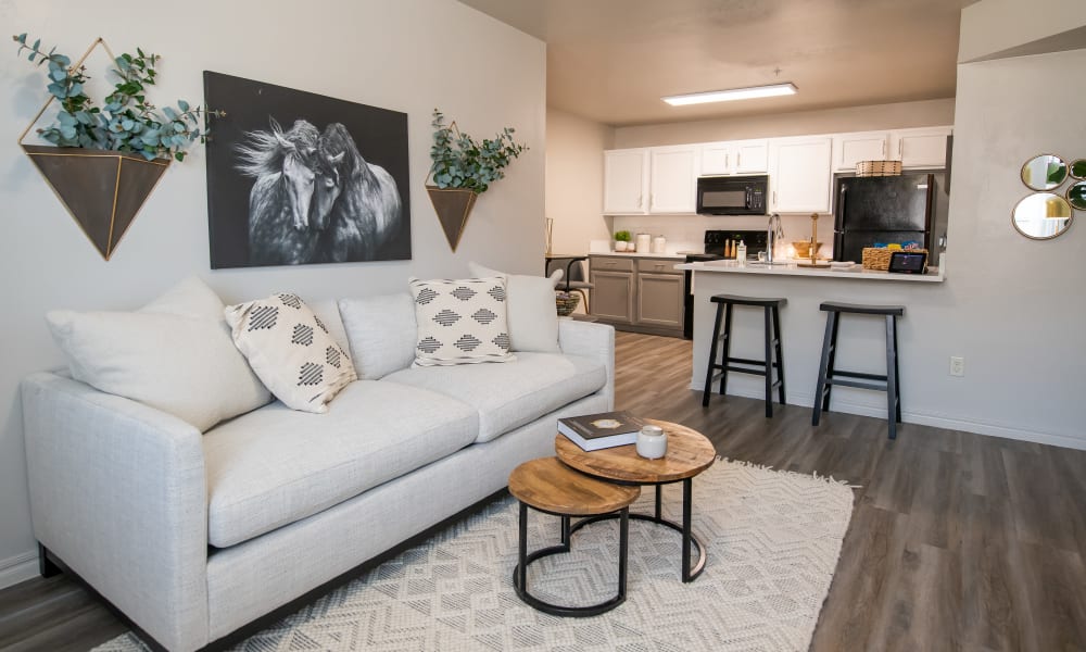 Living room at Cross Timber in Oklahoma City, Oklahoma