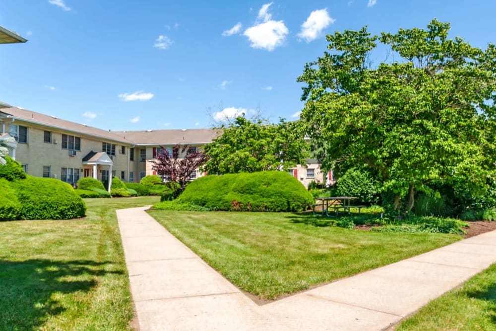 Pathways at Cloverdale Park Apartments in Saddle Brook, New Jersey