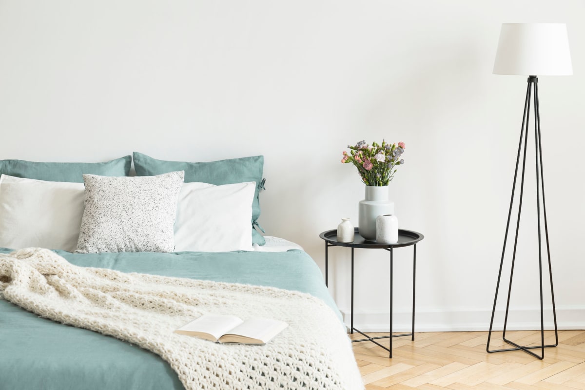 A stylish bedroom in an apartment at Kaitlin Court, Los Angeles, California