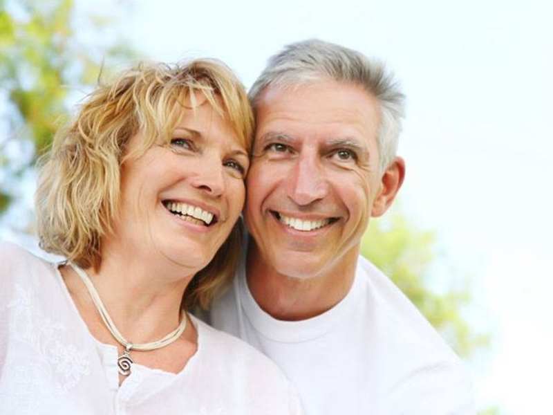 Resident couple at Commerce Senior in Los Angeles, California                                                 