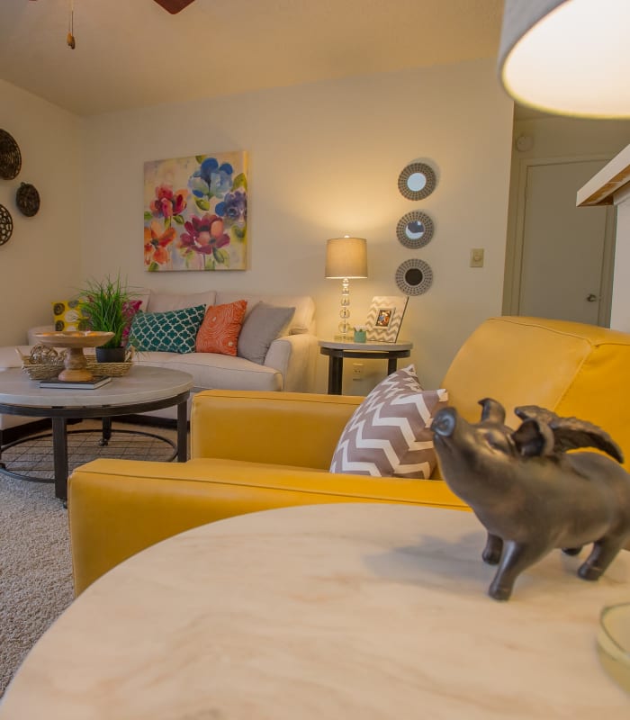 Spacious living room at Cimarron Trails Apartments in Norman, Oklahoma