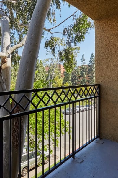 Private patio at Ariel Court, Los Angeles, California