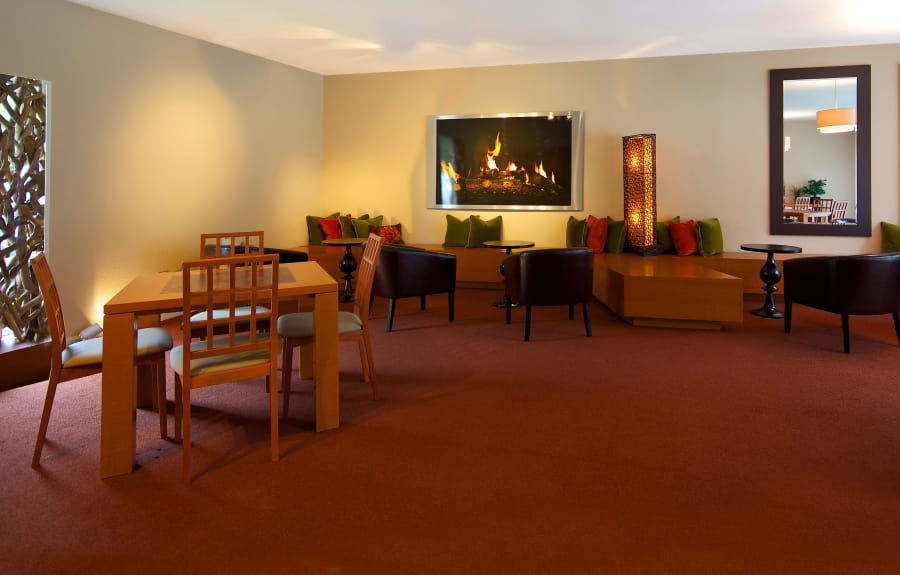 South Farmington Mi Apartments Kensington Manor Apartments