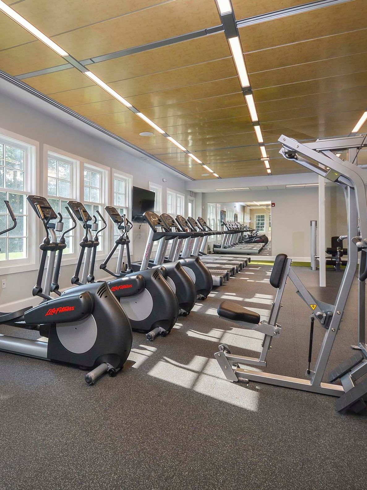 Fitness center at Overlook at Flanders in Flanders, New Jersey