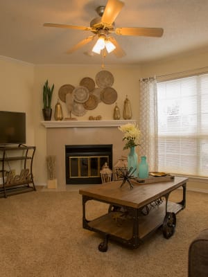 Floor plans at Creekwood Apartments in Tulsa, Oklahoma