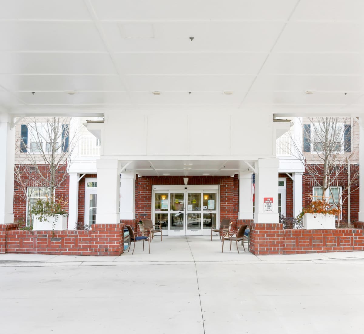 Outdoor common area at Harmony at Wescott in Summerville, South Carolina