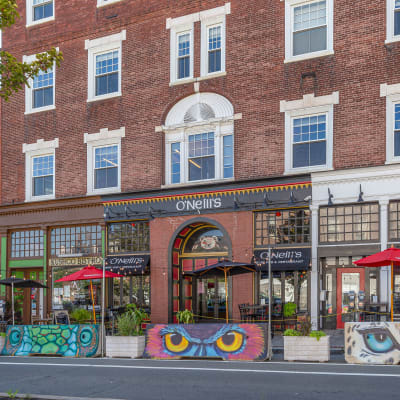 Amazing restaurants near Sofi at Salem Station in Salem, Massachusetts