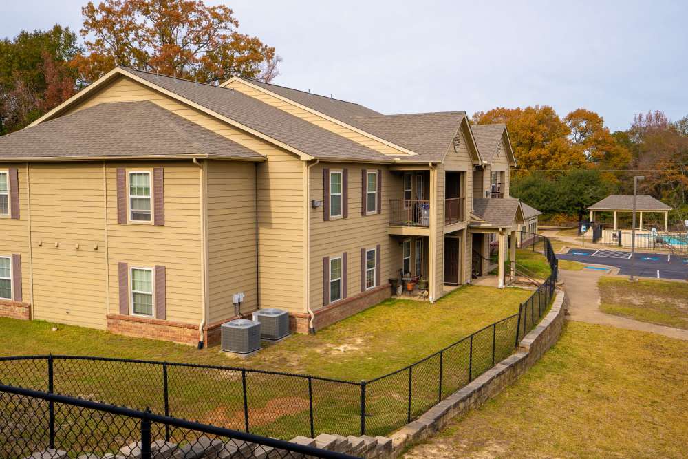 Exterior view of the community at Jacksonville Pines in Jacksonville, Texas
