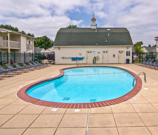 Pool at Steeplechase Apartments & Townhomes in Toledo, Ohio