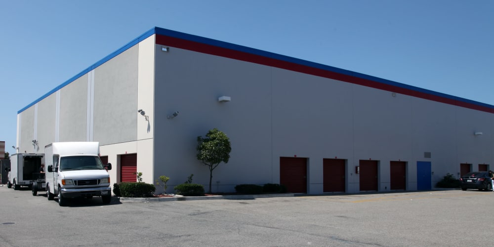 Self Storage Oxnard, CA Storage Unit Sizes & Prices