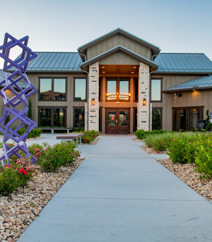 Clubhouse to Cedar Ridge in Tulsa, Oklahoma