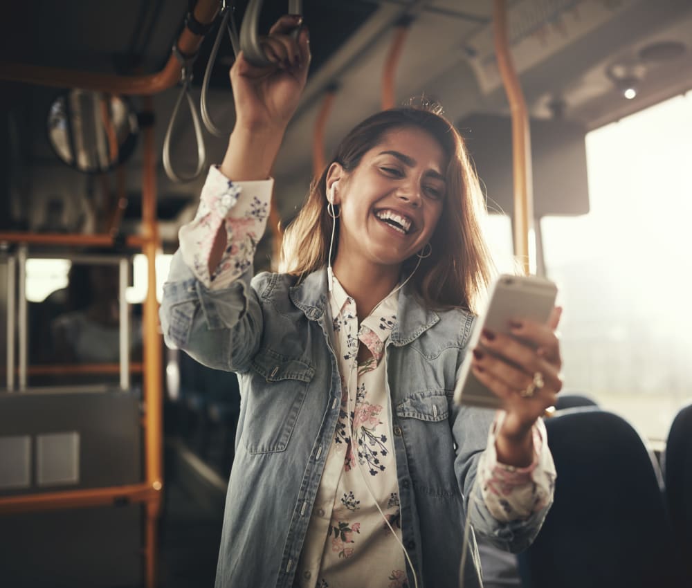 Resident student riding the bus to school from a transit stop very close to Skyline Terrace Apartments in Burlingame, California