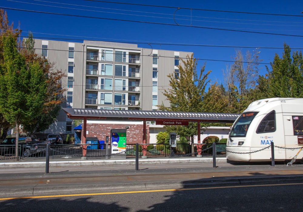 Max line near Overlook Park in Portland, Oregon