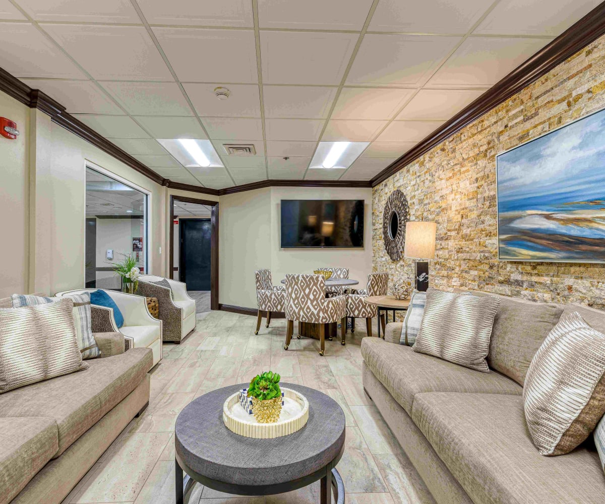 Large living area at Pacifica Senior Living Sunrise in Sunrise, Florida