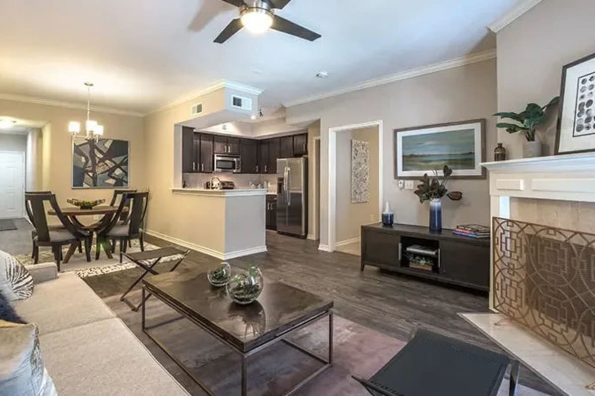 A spacious living room at Reserve at Stonebridge Ranch in McKinney, Texas