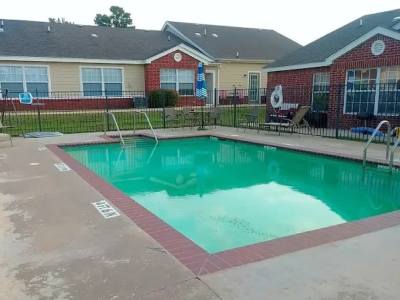 View amenities at Larkspur Village Apartments in Durant, Oklahoma