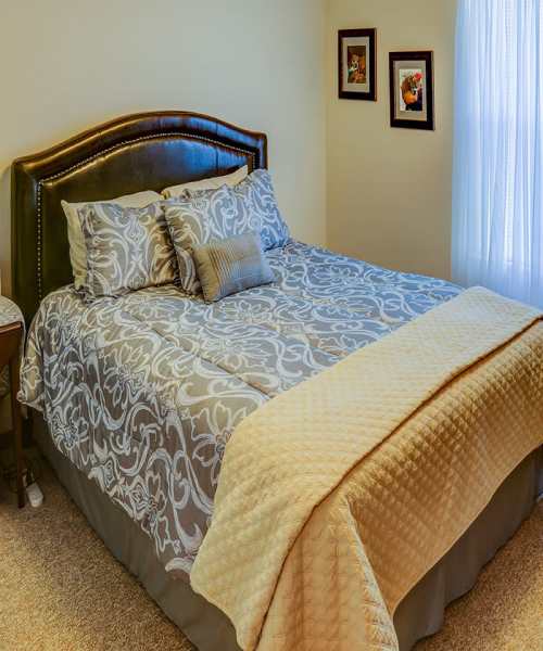 Cozy bedroom at Zacharys Crossing in Washington Court House, Ohio
