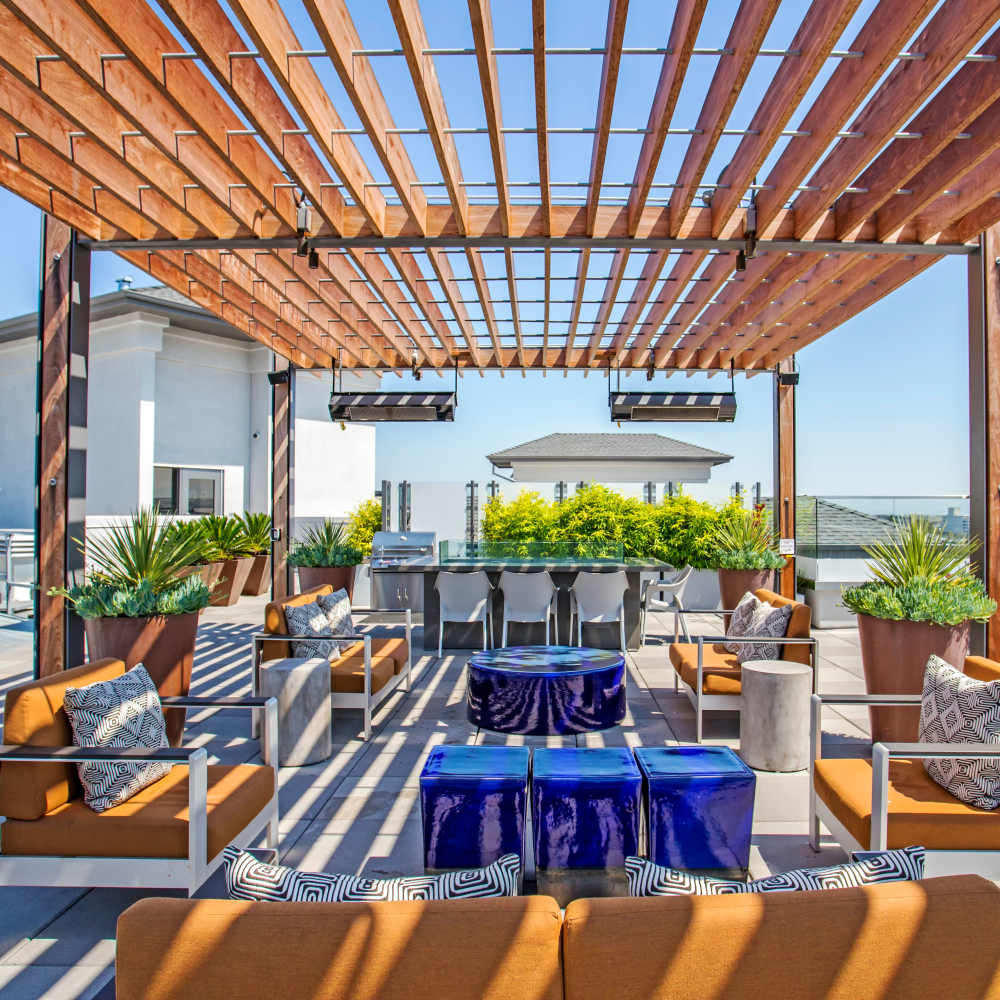 Rooftop deck at Franklin 299 in Redwood City, California