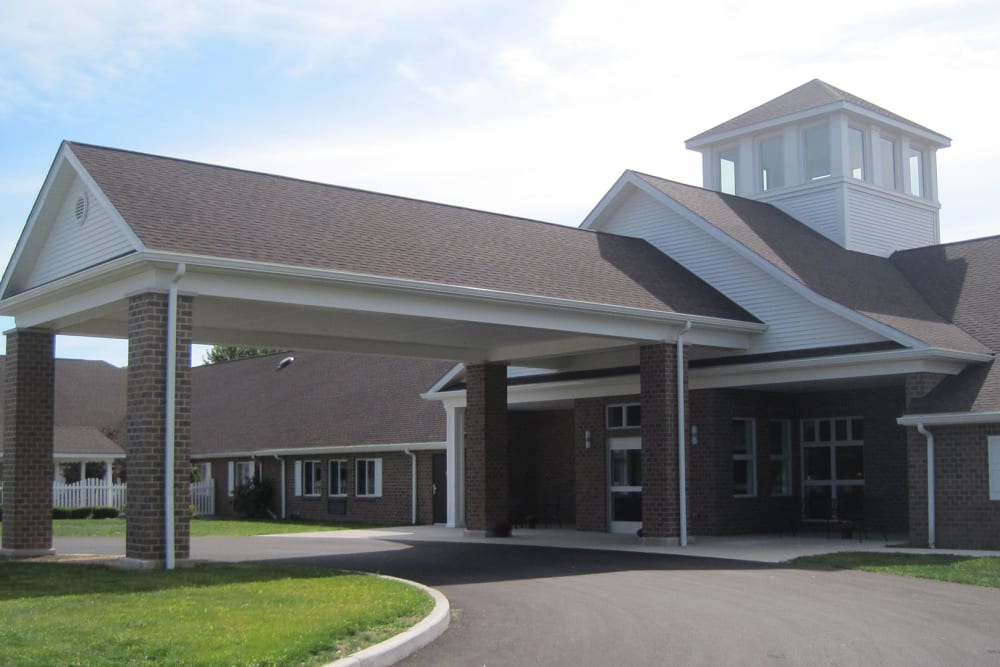 Front entrance at Windsor House at Liberty in Youngstown, Ohio