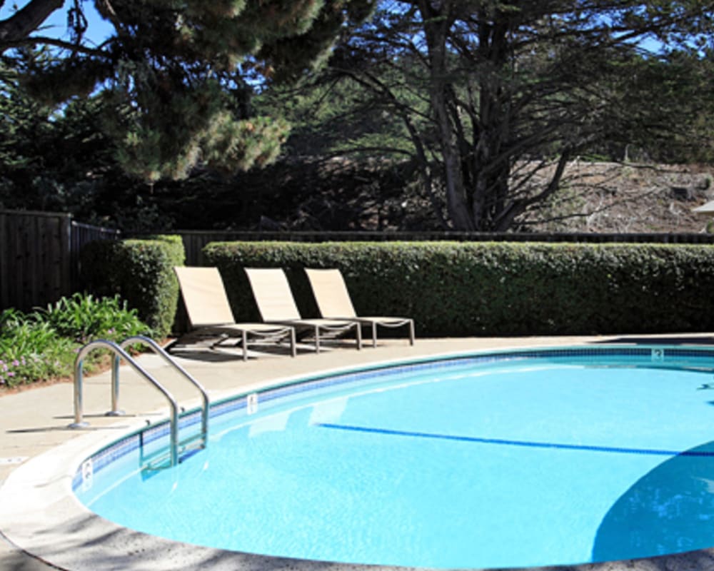 pool at SeaPointe in Pacifica, California