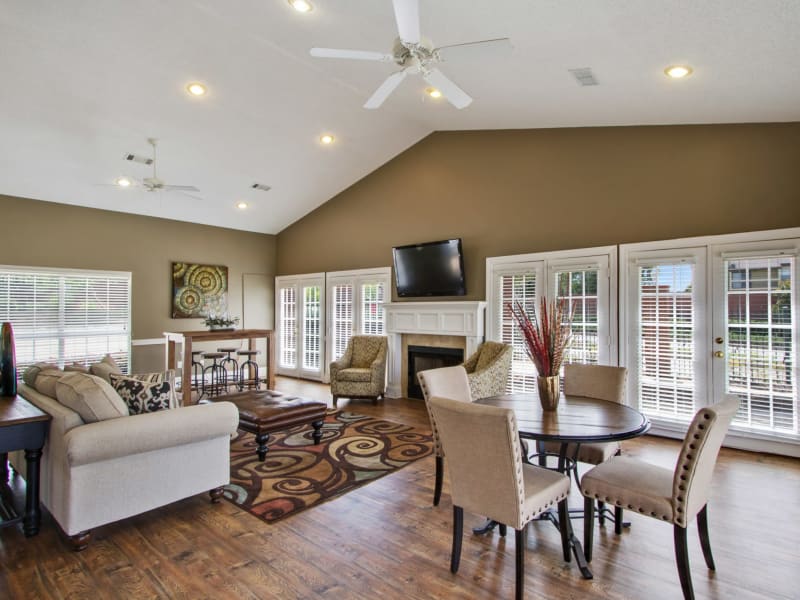 Lounge seating in the community clubhouse at The Gables in Ridgeland, Mississippi