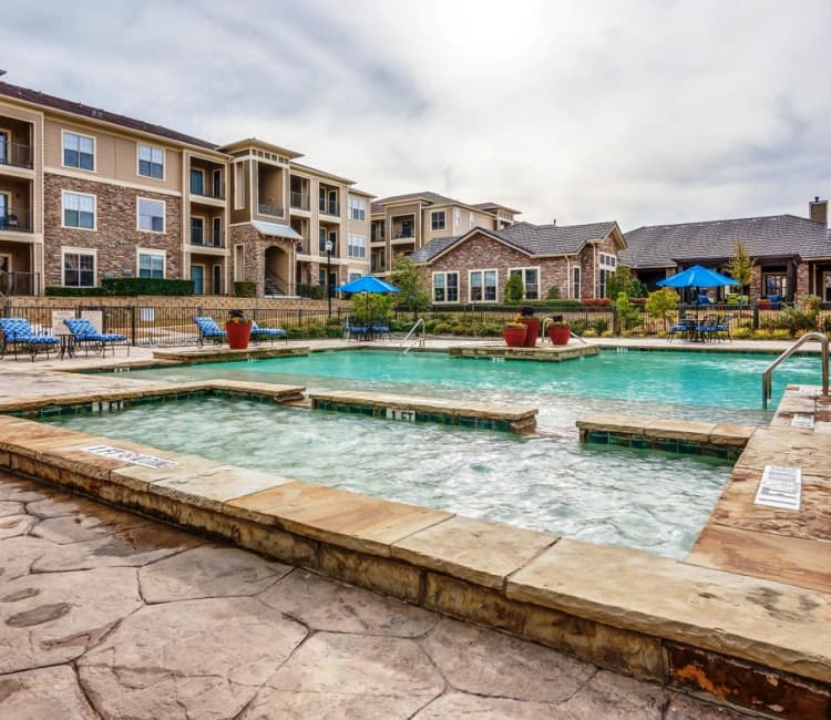 pool at Riverside Villas