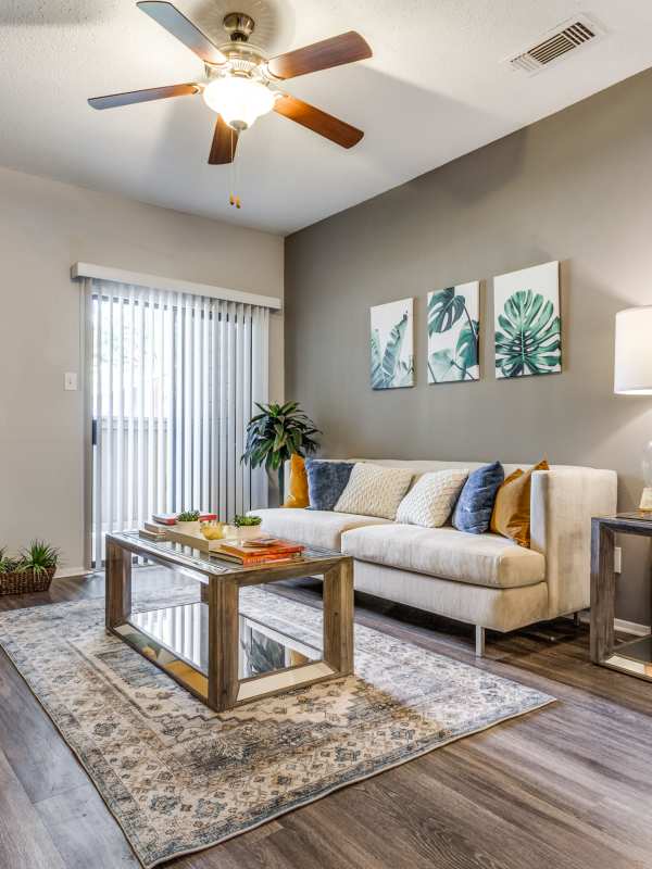Living room with a couch at Argosy at Crestview in Austin, Texas