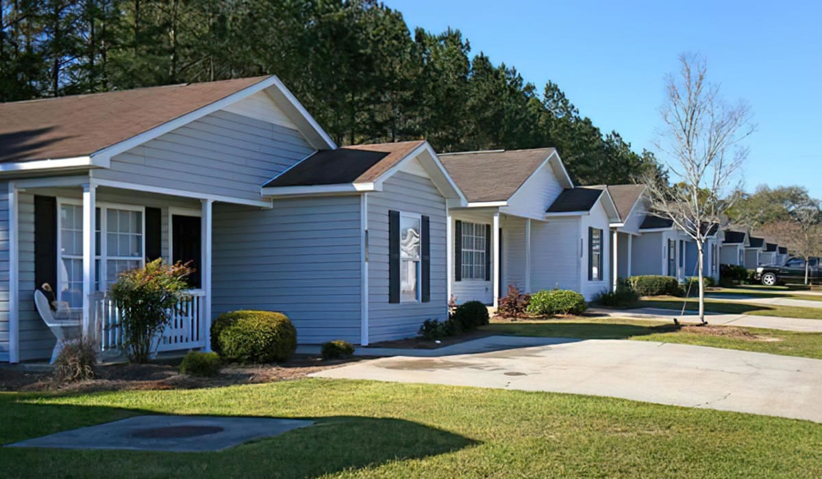 West Towne Cottages 1 of 4