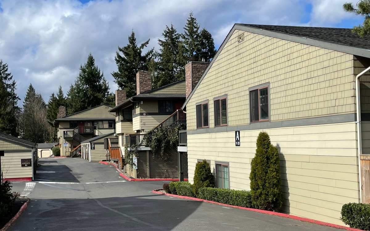 Charming community at The Rosewood Apartments in Vancouver, Washington