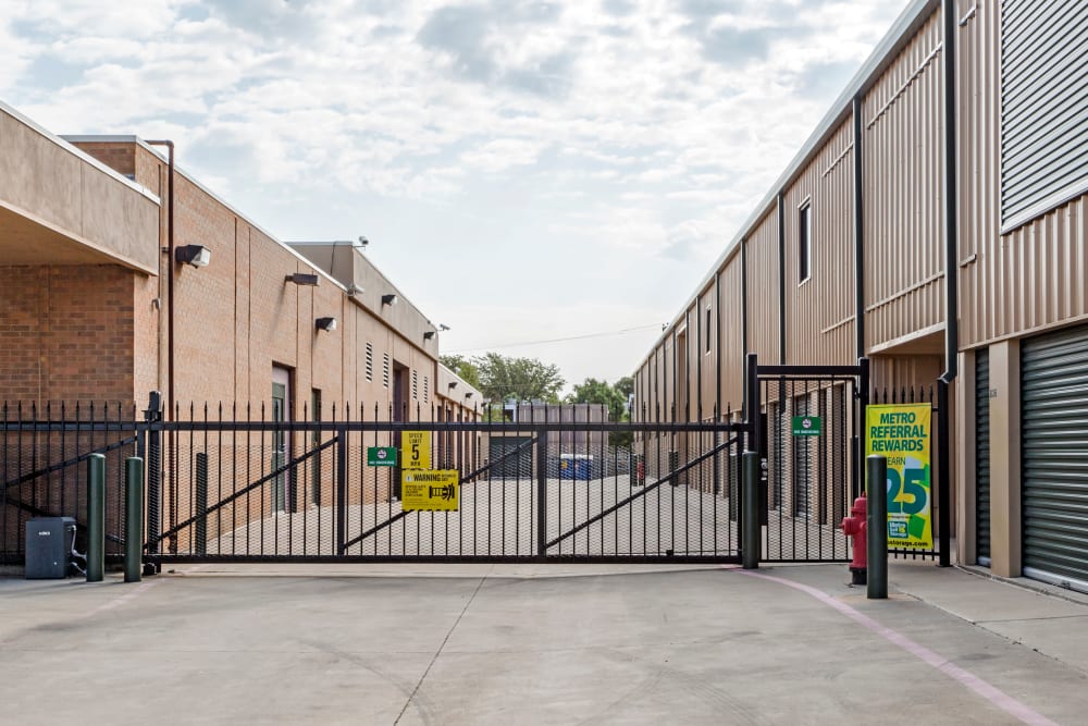 Storage units entrance at Metro Self Storage in Amarillo, Texas