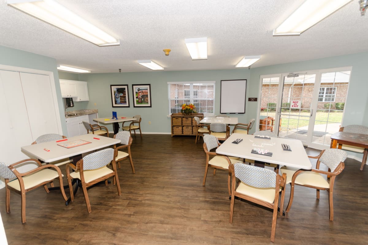 Activity room at Preston Place in Sherman, Texas