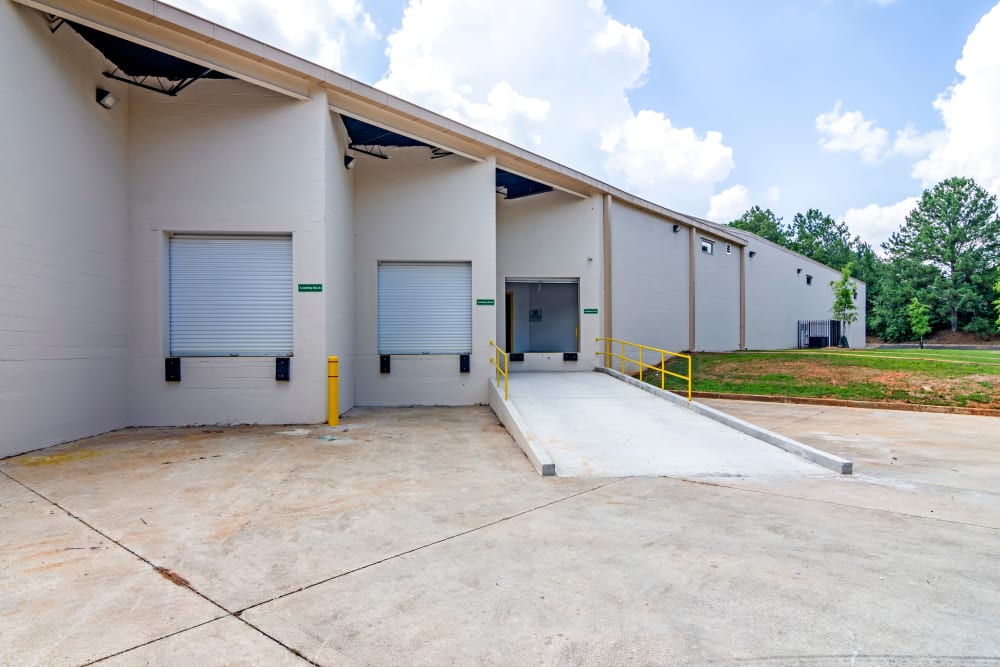 Loading zone at Metro Self Storage
