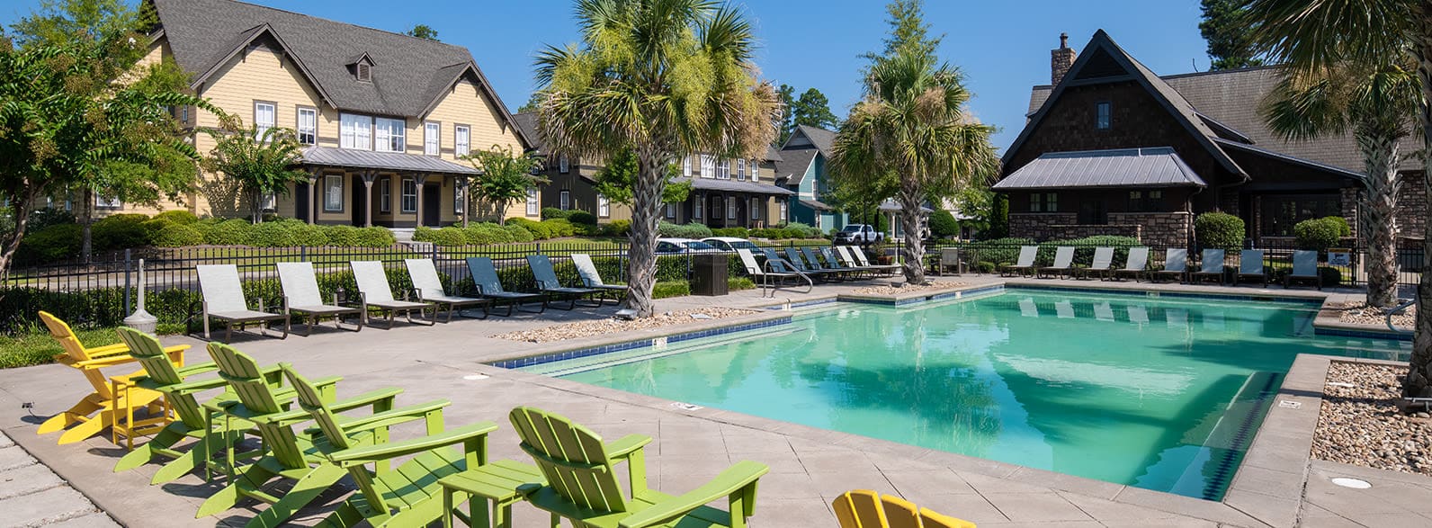 Off Campus Student Housing Amenities The Cottages Of Hattiesburg