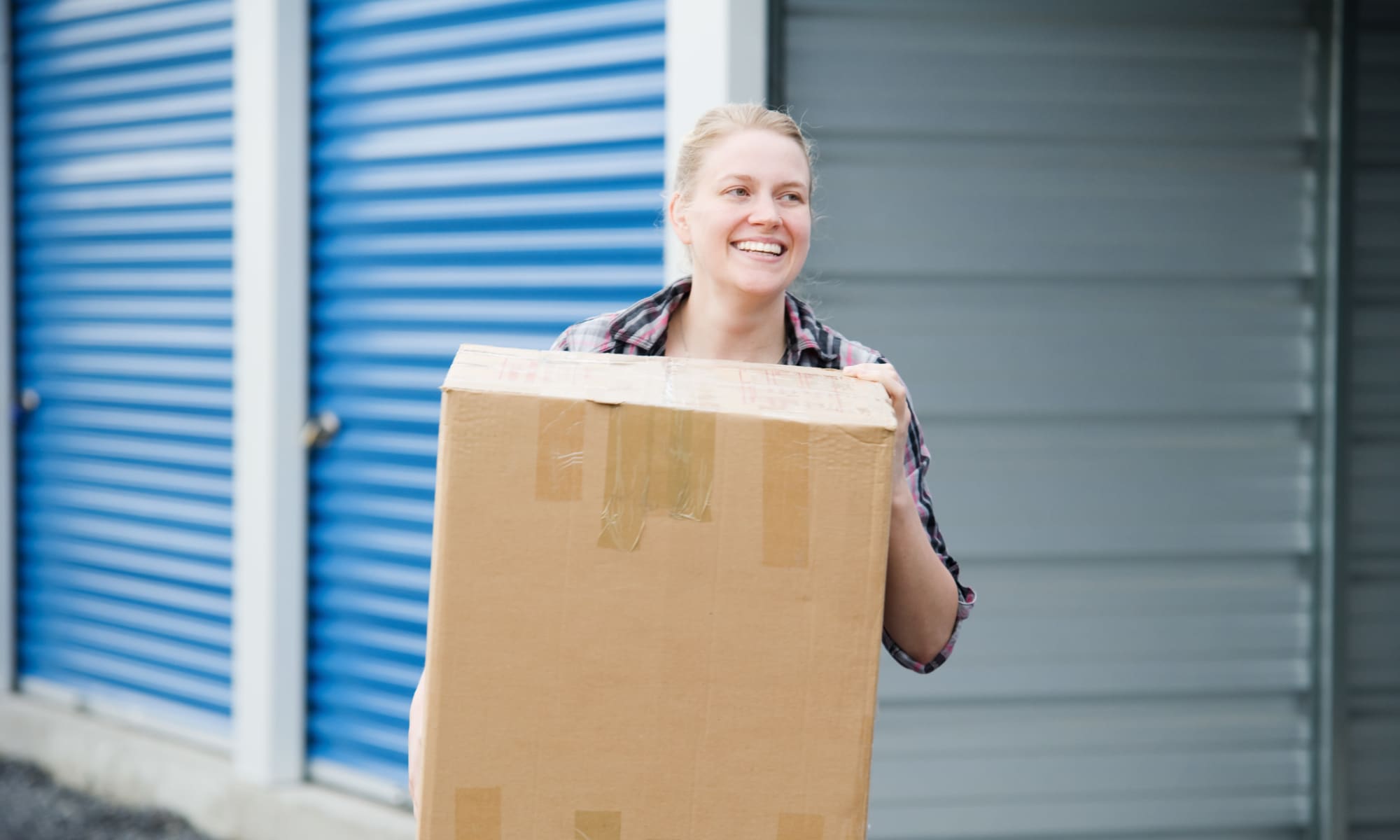 Convenient self storage solutions at My Neighborhood Storage Center in Winter Garden, Florida