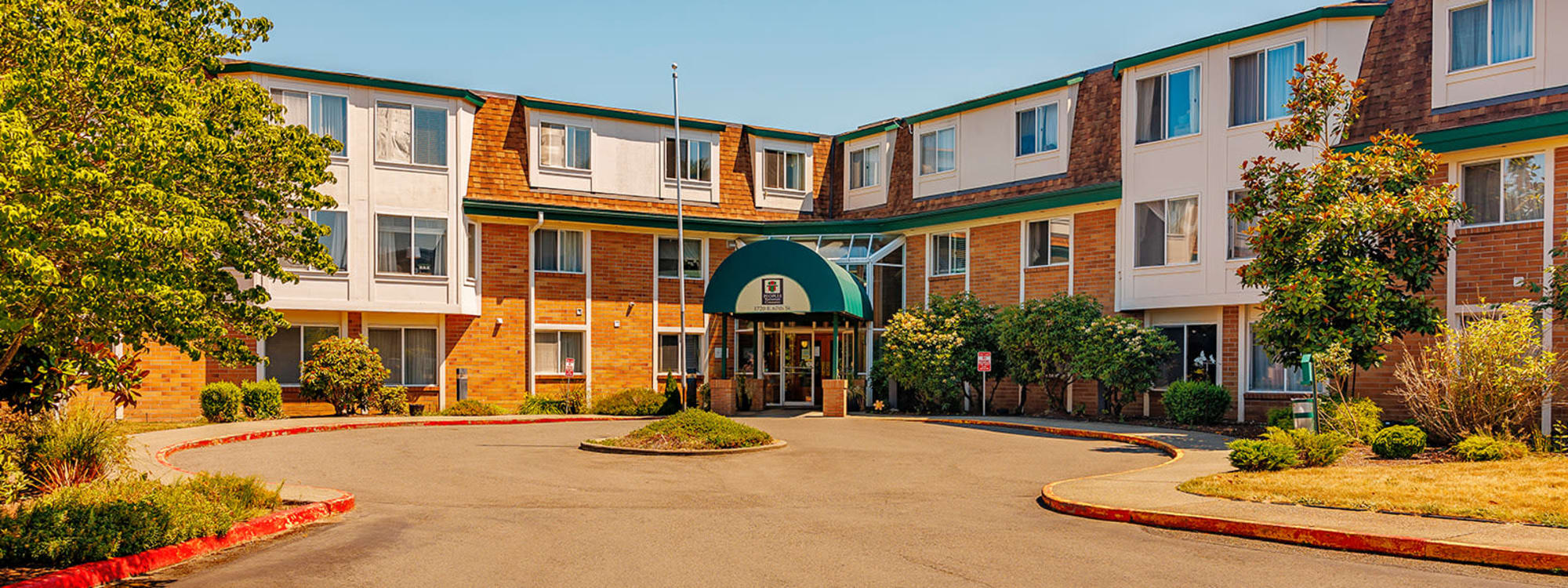 Senior living at Peoples Senior Living in Tacoma, Washington