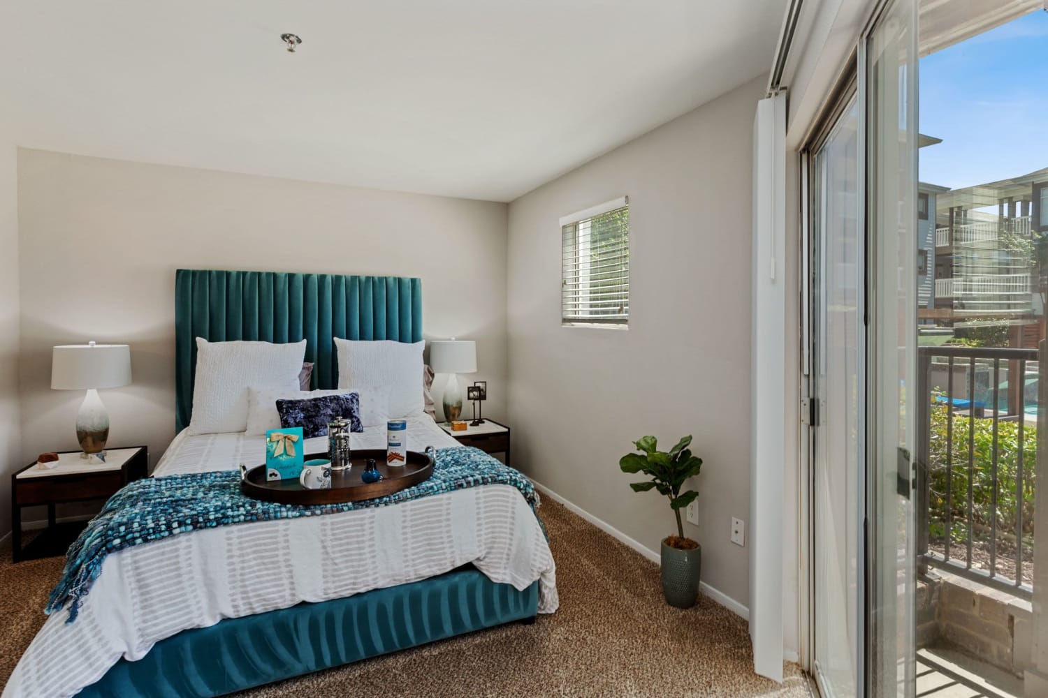 45Eighty Dunwoody Apartment Homes Dunwoody, GA Apartments for Rent