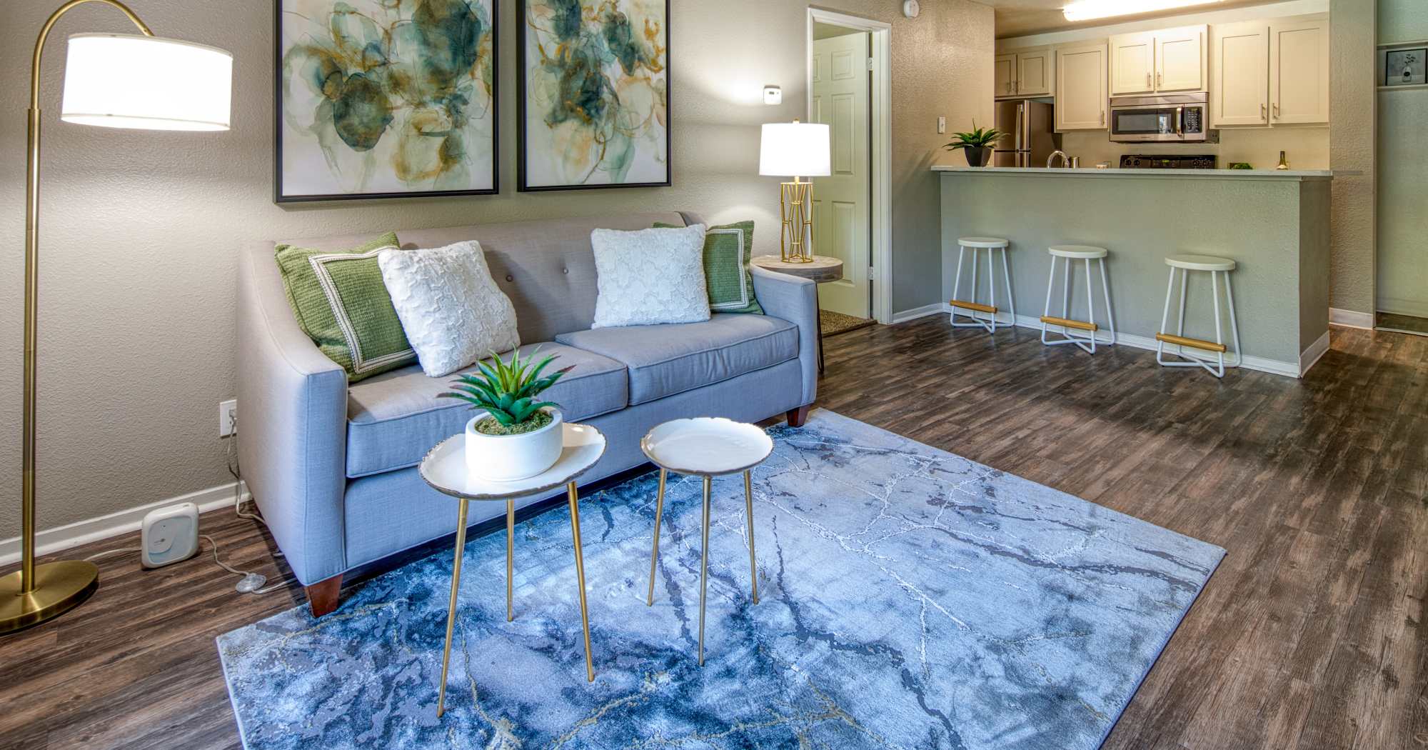 Sacramento, California apartments at Falls at Arden