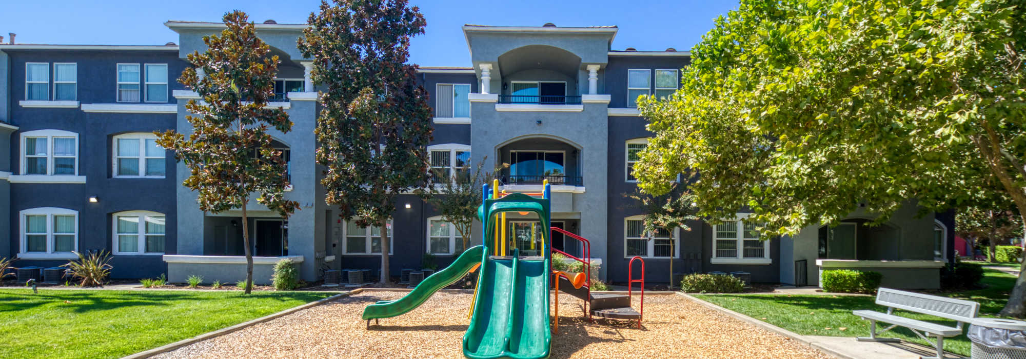 Neighborhood near The Lofts in Sacramento, California