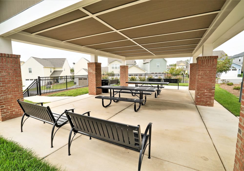 Community amenities at Charleston Row Townhomes in Pineville, North Carolina