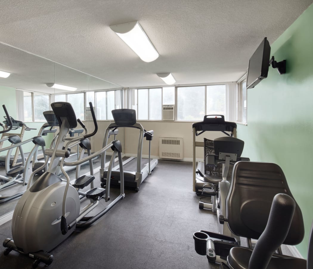Fitness center at Applewood on the Park in Mississauga, Ontario