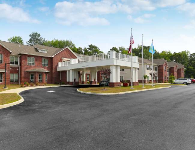 Senior Living at its best at Harmony on the Peninsula in Yorktown, Virginia