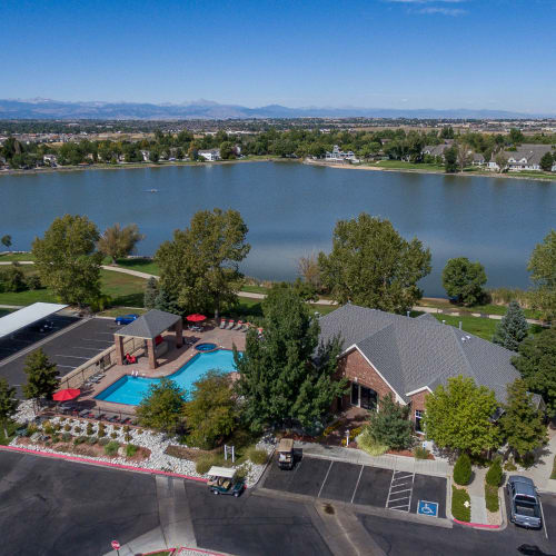 Apartments Near The Orchard Town Center In Hunters Glen Thornton