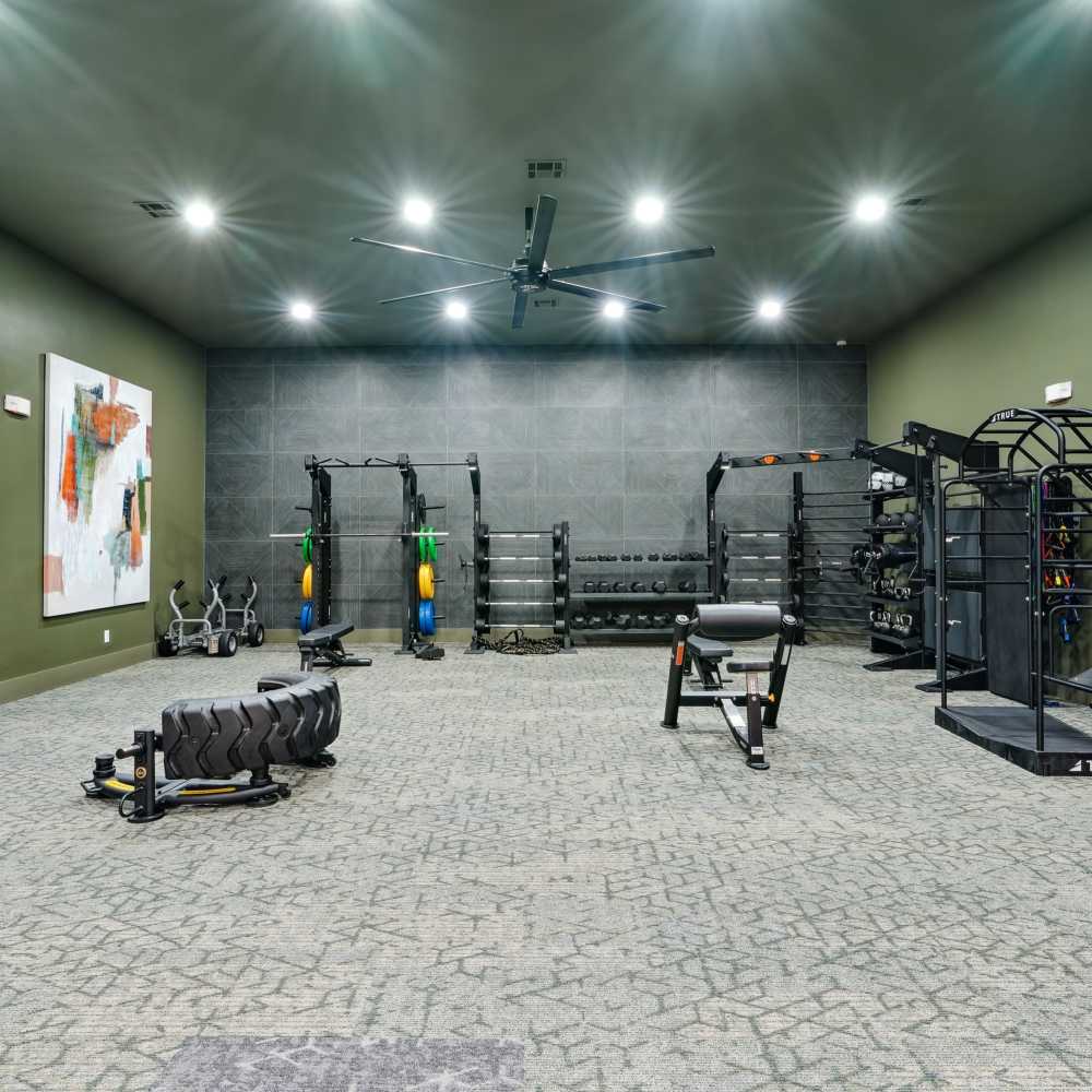Fitness center at San Cierra in Houston, Texas 