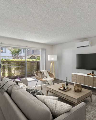 Spacious apartment at Solera Apartment Homes, Santa Clara, California