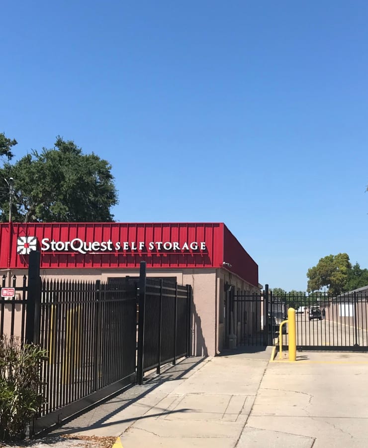 The exterior of the main entrance at StorQuest Self Storage in Tampa, Florida