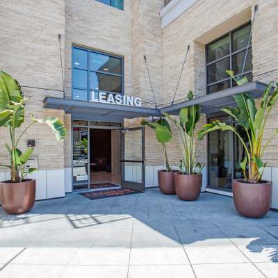 Leasing center at Franklin 299 in Redwood City, California