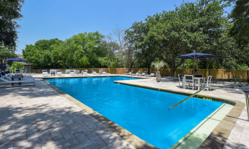 The sparkling swimming pool at The Fredd Townhomes in San Antonio, Texas