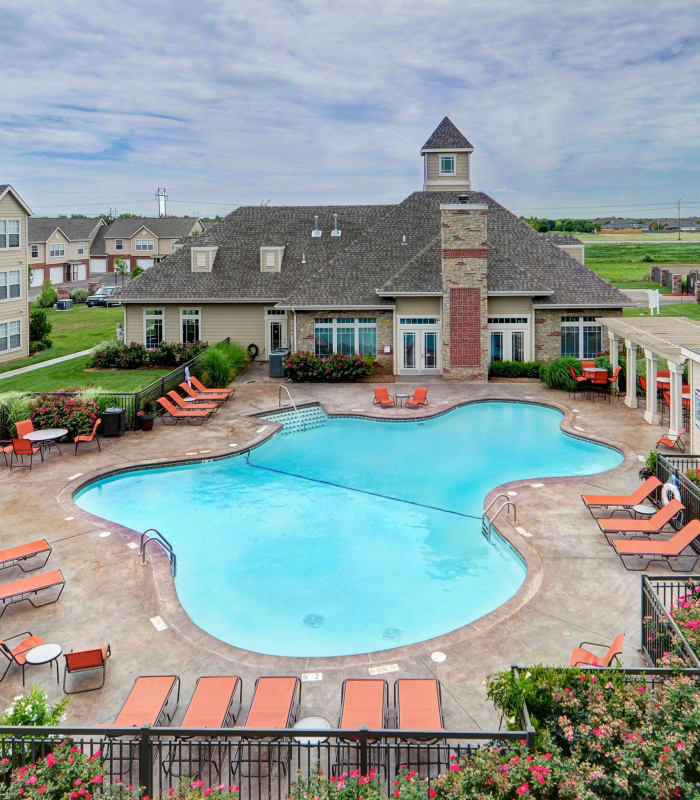 Large swimming pool at Colonies at Hillside in Amarillo, Texas