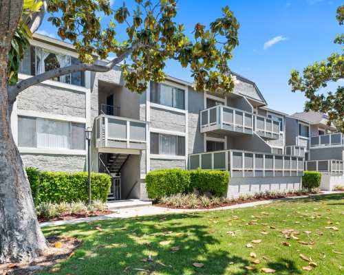 Apartments at Shadowcreek Apartment Homes in Campbell California