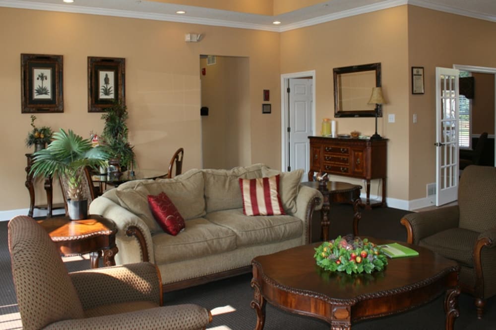 Luxurious clubhouse area with lots of room to relax in at Cherokee Summit Apartments in Acworth, Georgia
